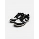 Nike Dunk Low “Panda” / Pre-Owned